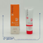کرم ضد آفتاب SPF50 رنگی فاقد چربی فرونیا 50 میلی لیتر